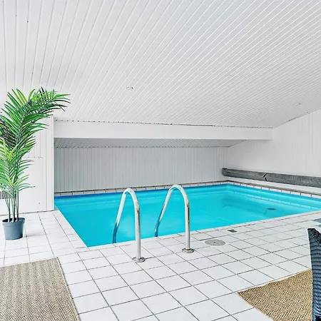 Holiday home Lxxxvi *