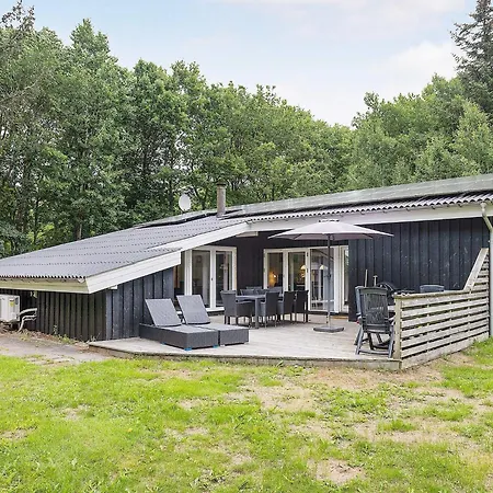 Holiday home Lxxxvi *